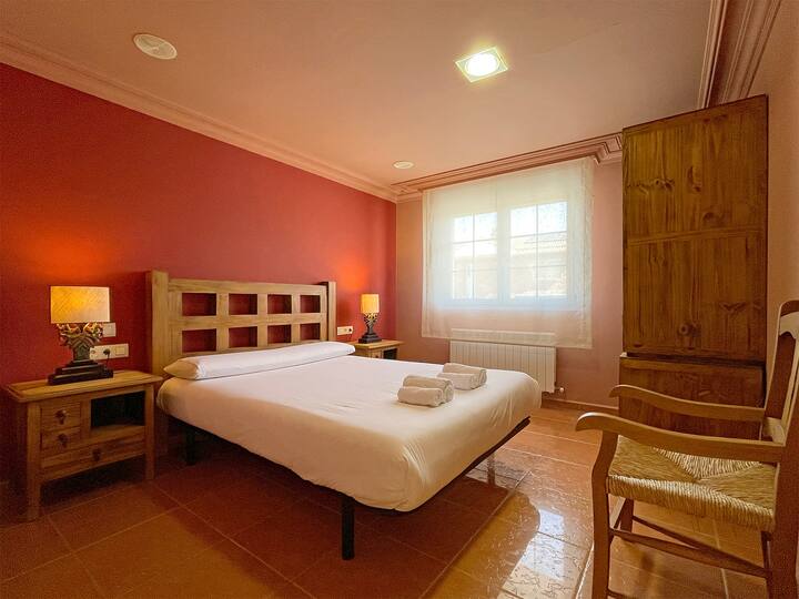 საძინებელი 1