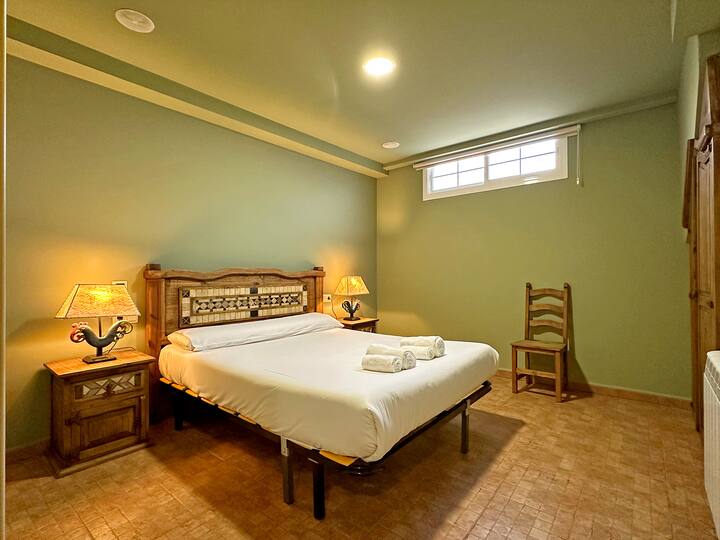 საძინებელი 4