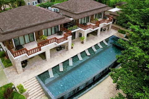 Astoria Bohol Deluxe Room