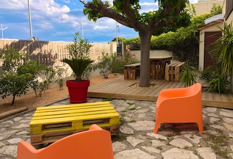 La Ganivelle Beach (T4) 50 m from the sea