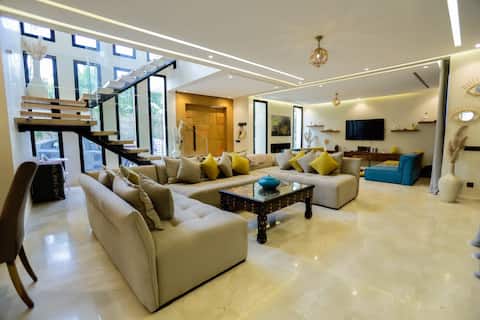 Top performing Airbnb: Beautiful private villa 4 suites pool hammam jacuzzi in Tassoultante