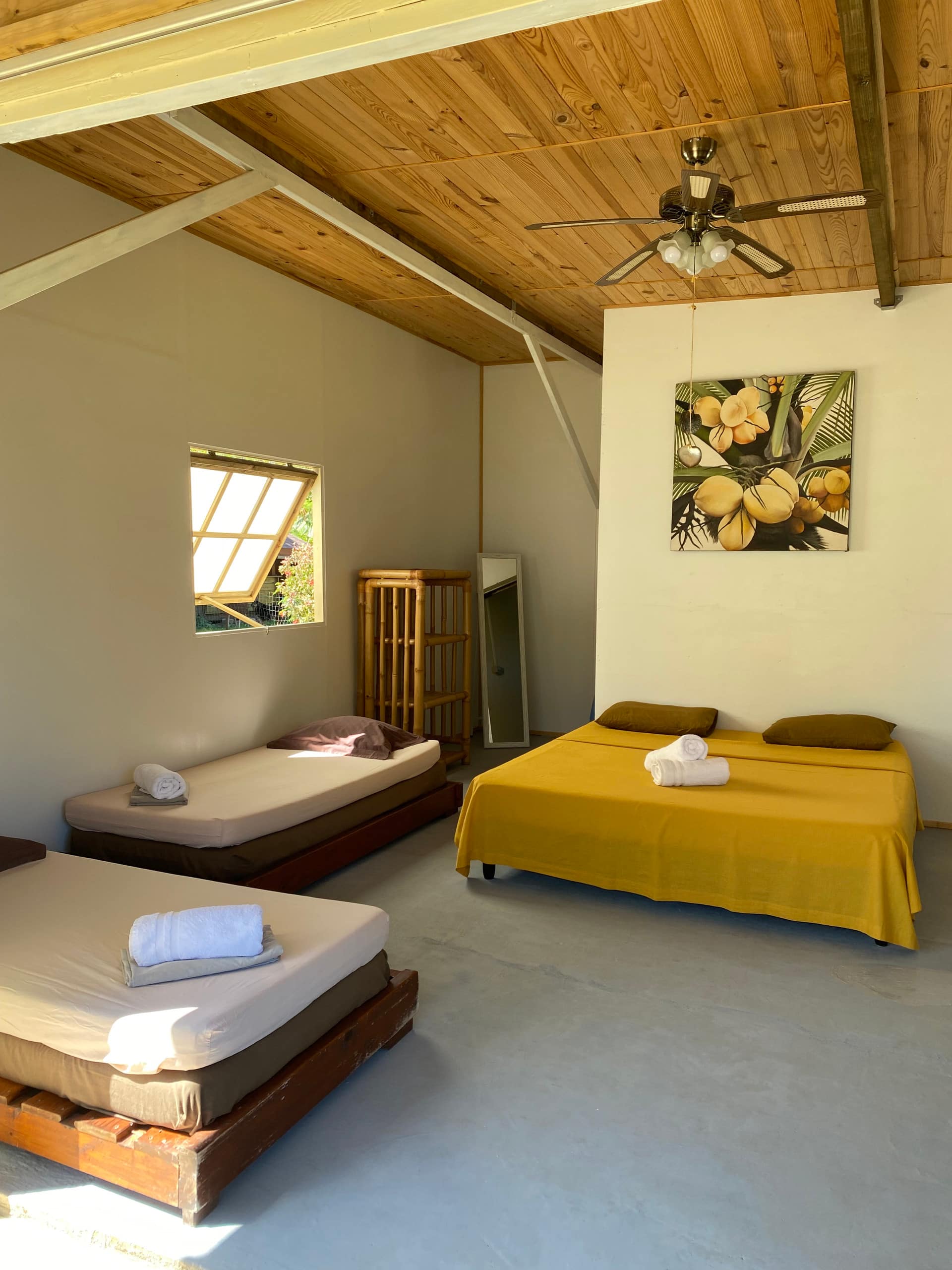Fare Varari Beach Villa in Moorea, French Polynesia — photo 2