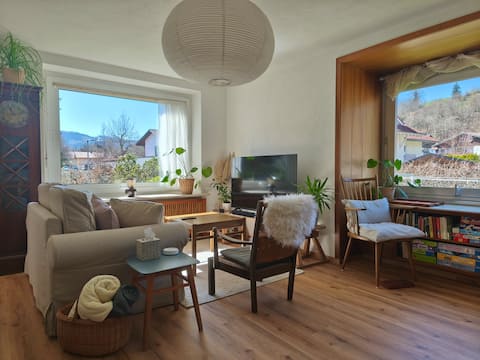 Top performing Airbnb: Zur Alpenhummel: 75 m² 3 rooms, terrace, central, quiet in Oberstaufen