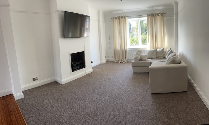 3bed House In Southeast London - Dagenham