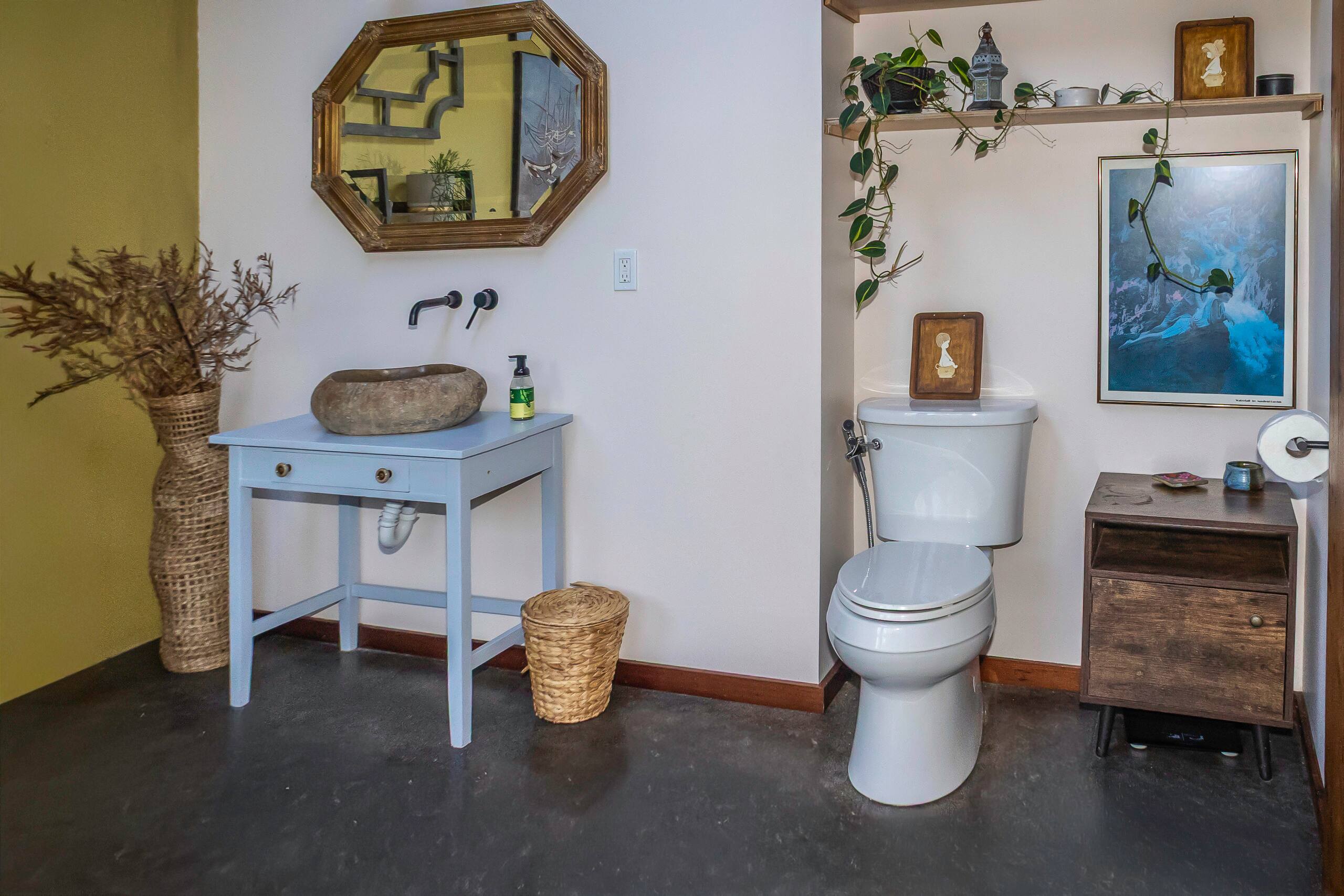 Home in Pahoa · ★5.0 · 4 bedrooms · 4 beds · 1 private bath - Image 25