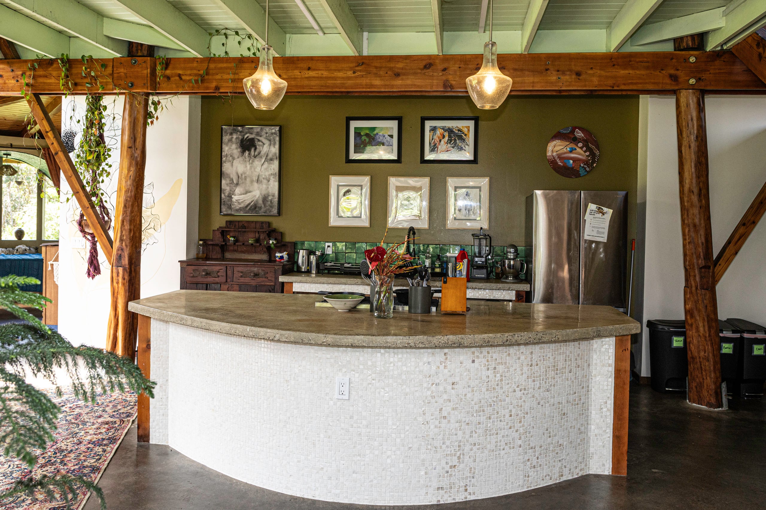 Home in Pahoa · ★5.0 · 4 bedrooms · 4 beds · 1 private bath - Image 13