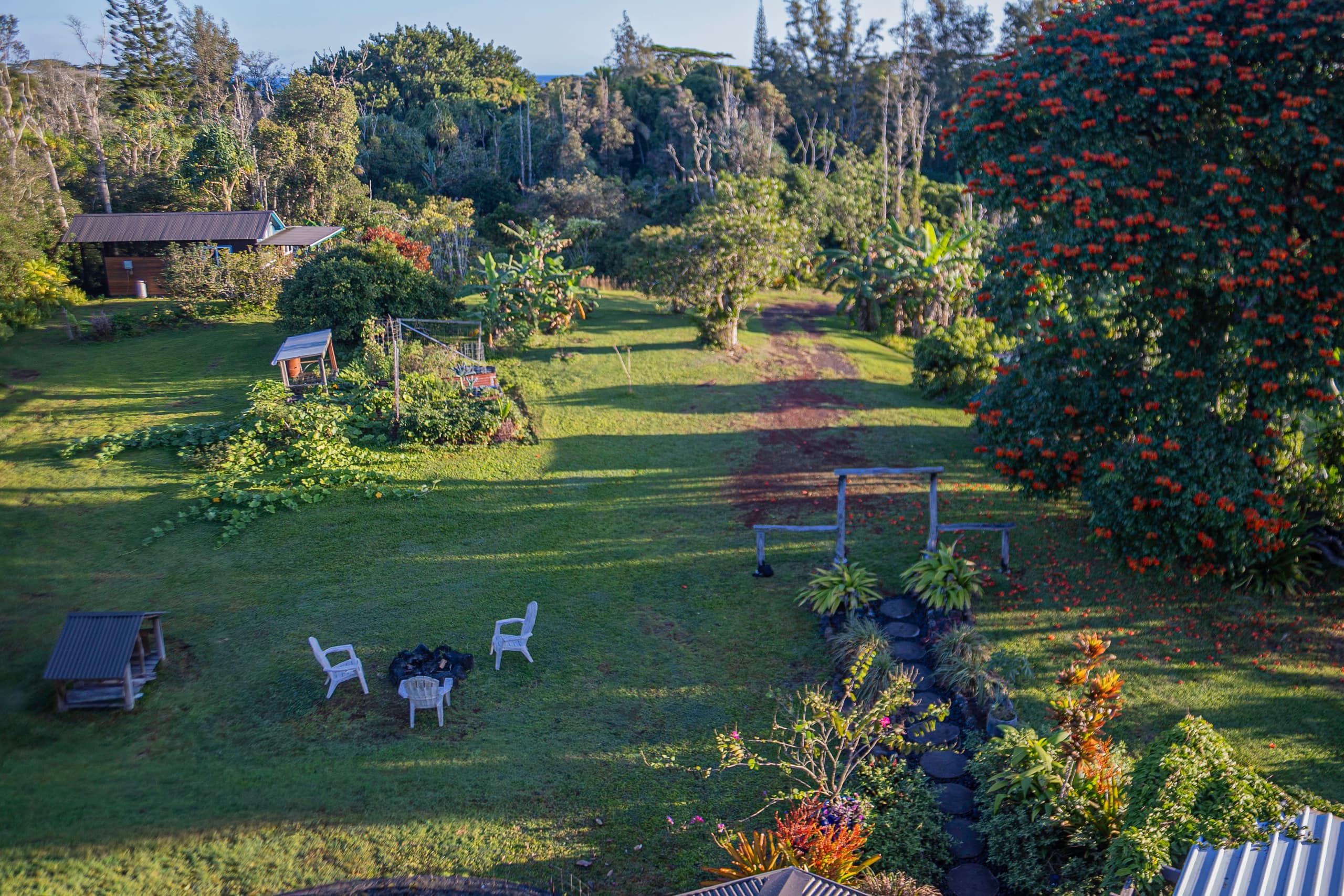 Home in Pahoa · ★5.0 · 4 bedrooms · 4 beds · 1 private bath - Image 37