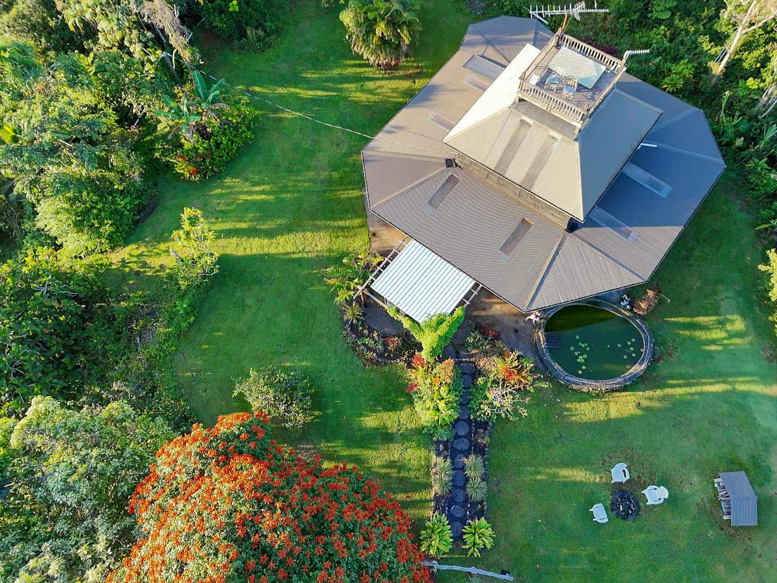Home in Pahoa · ★5.0 · 4 bedrooms · 4 beds · 1 private bath - Image 54