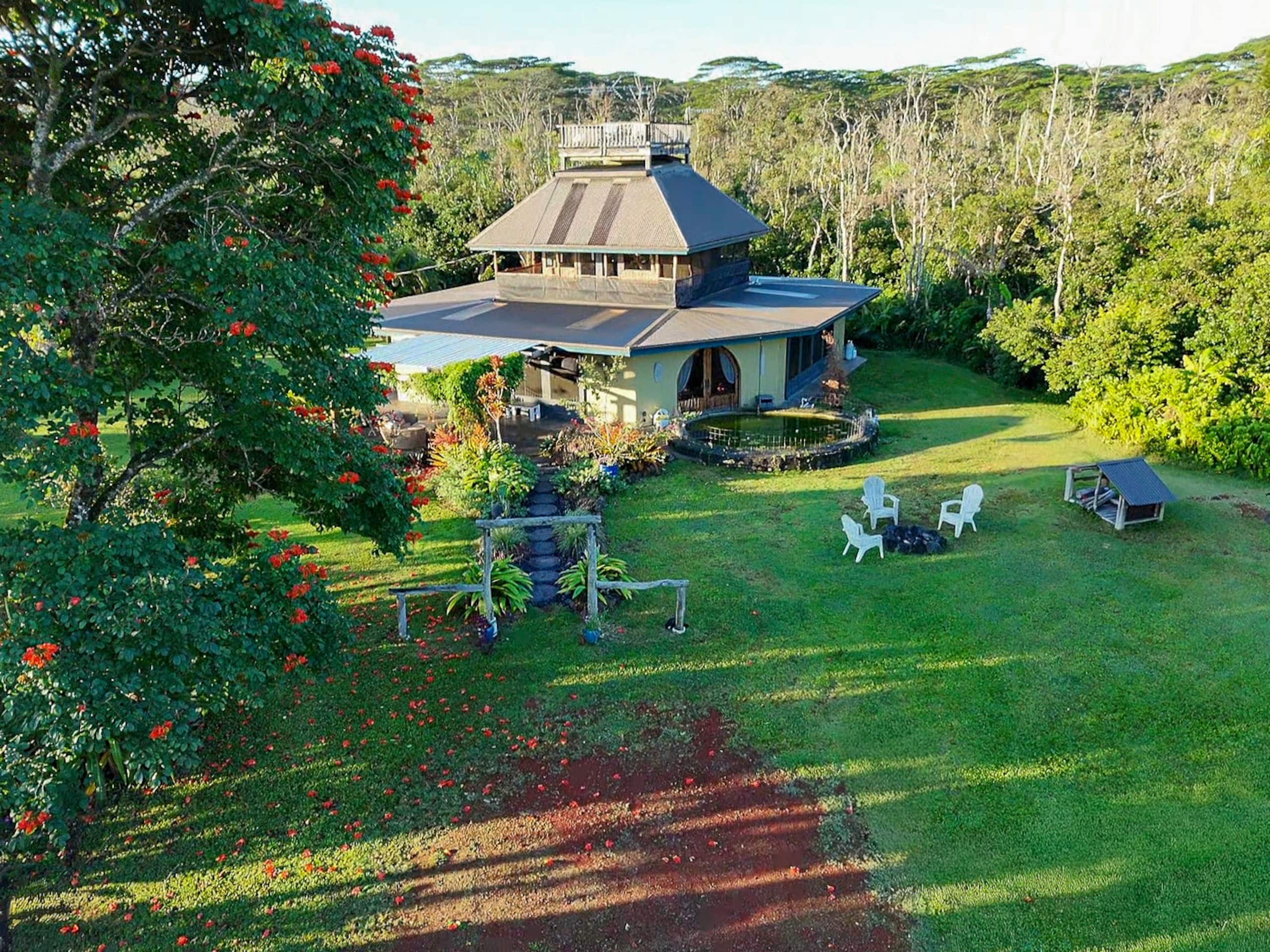 Home in Pahoa · ★5.0 · 4 bedrooms · 4 beds · 1 private bath - Image 51