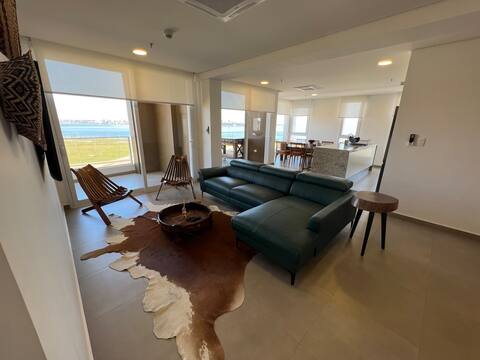 Exclusive 4-Bedroom Apartment