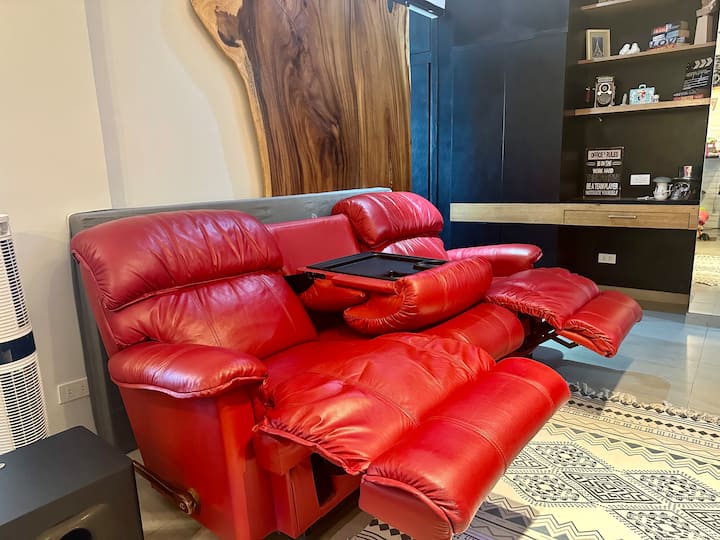 Jazz Makati Modern 1br 54sqm Unique Staycation - Makati