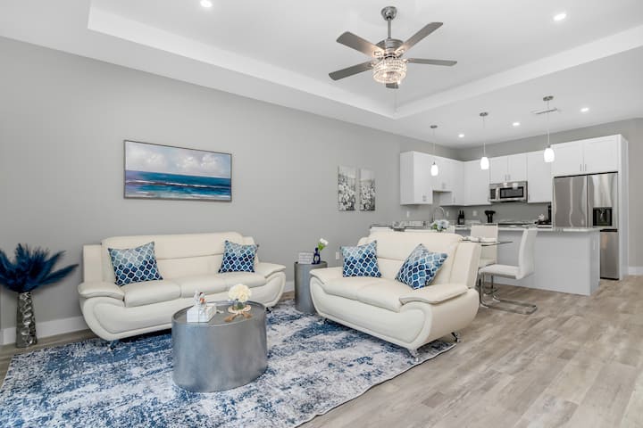 New”waterfront” Gulf Access 3/3 Villa Pool Heater - Bonita Springs, FL