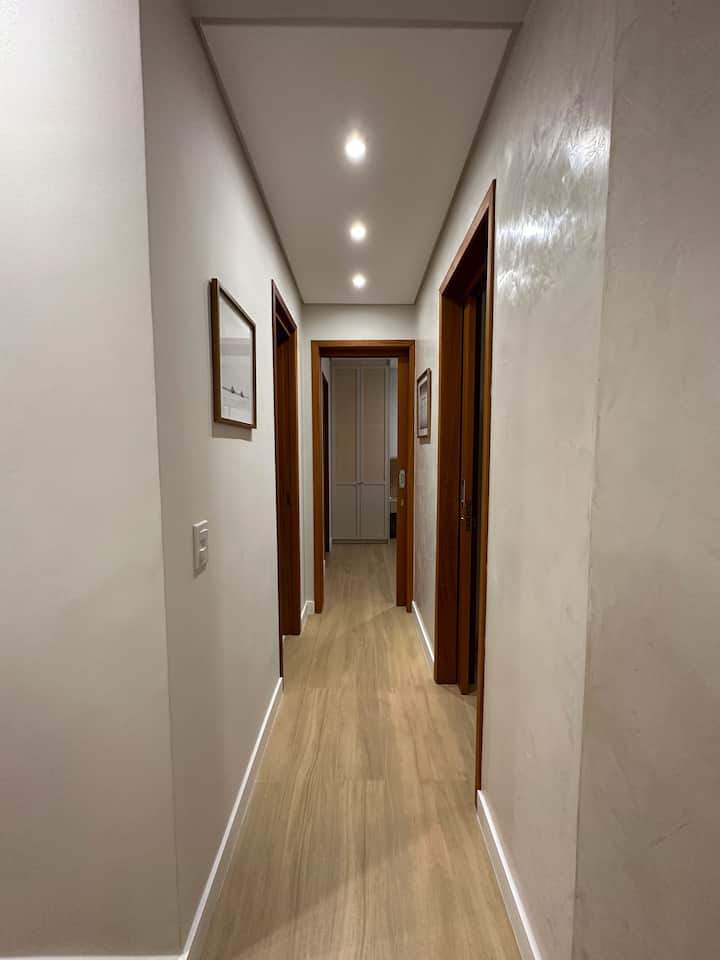Apartamento De Frente Ao Mar / Pontal Das Marinas - Ilhabela