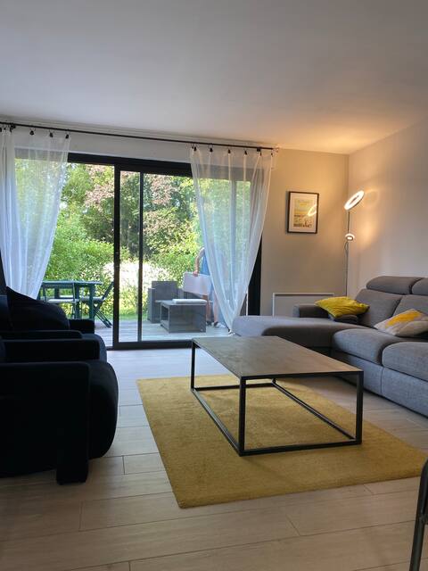Very nice house close to Lille and the tram