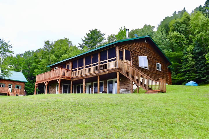 Black Rapids – Pacific Lodge