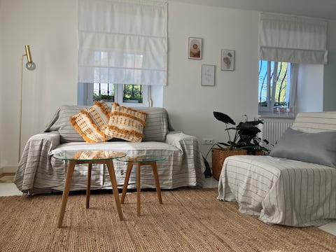 Top Airbnb: Cozy Apartment In Old Pfarrhaus in Wölfnitz