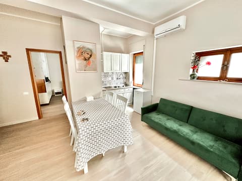 Paola Franchino's House
[300 meters from the Sanctuary]