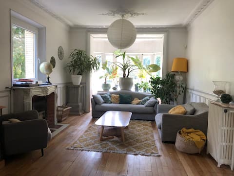 Beautiful home 30 minutes from Paris