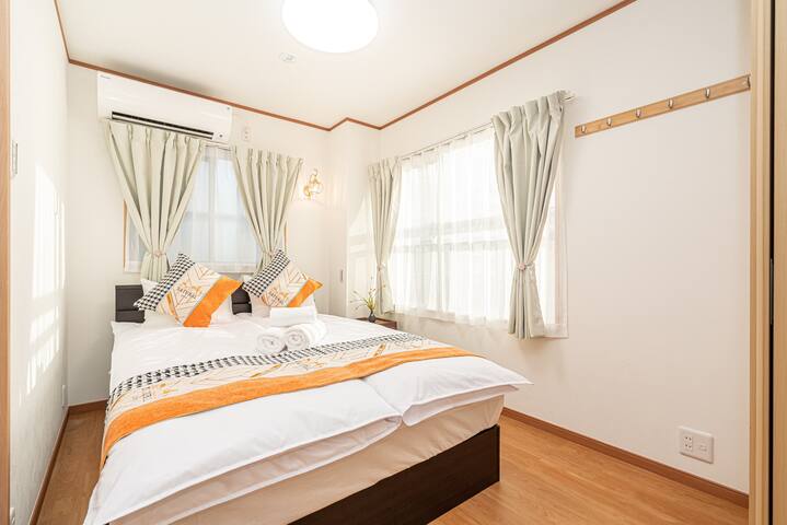 はるか浅草HOTEL貸切一棟ビル！寝室5つ、トイレ３つ浴室３つ各階別貸しも可能！ gallery image 3