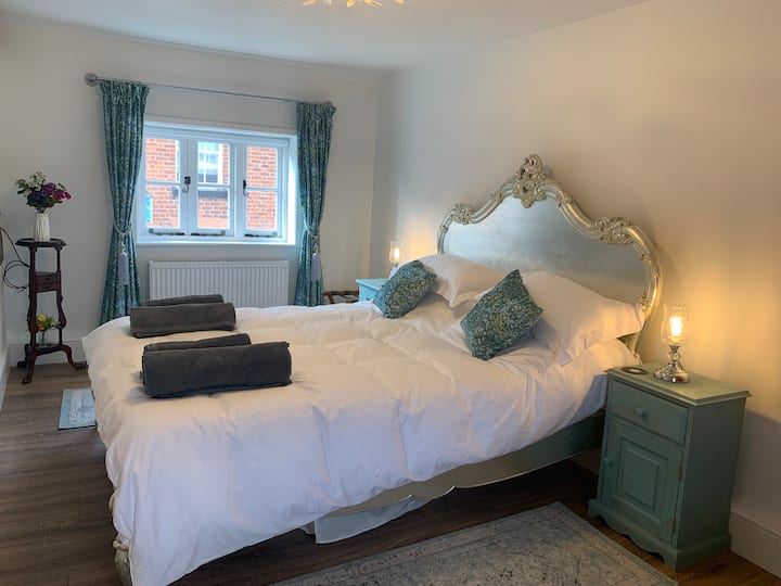 Cama de plata francesa