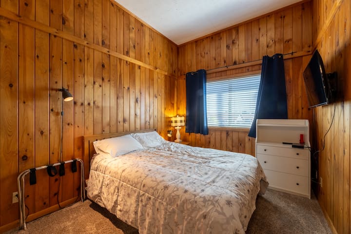Chambre Queen Size au rez-de-chaussée