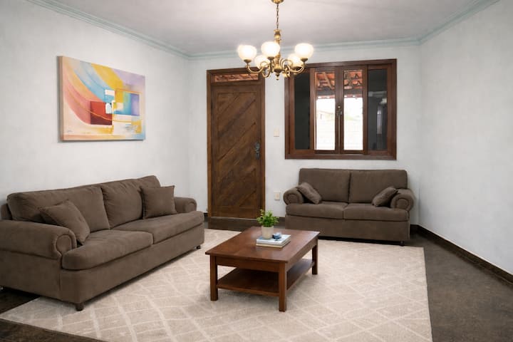 غرفة المعيشة