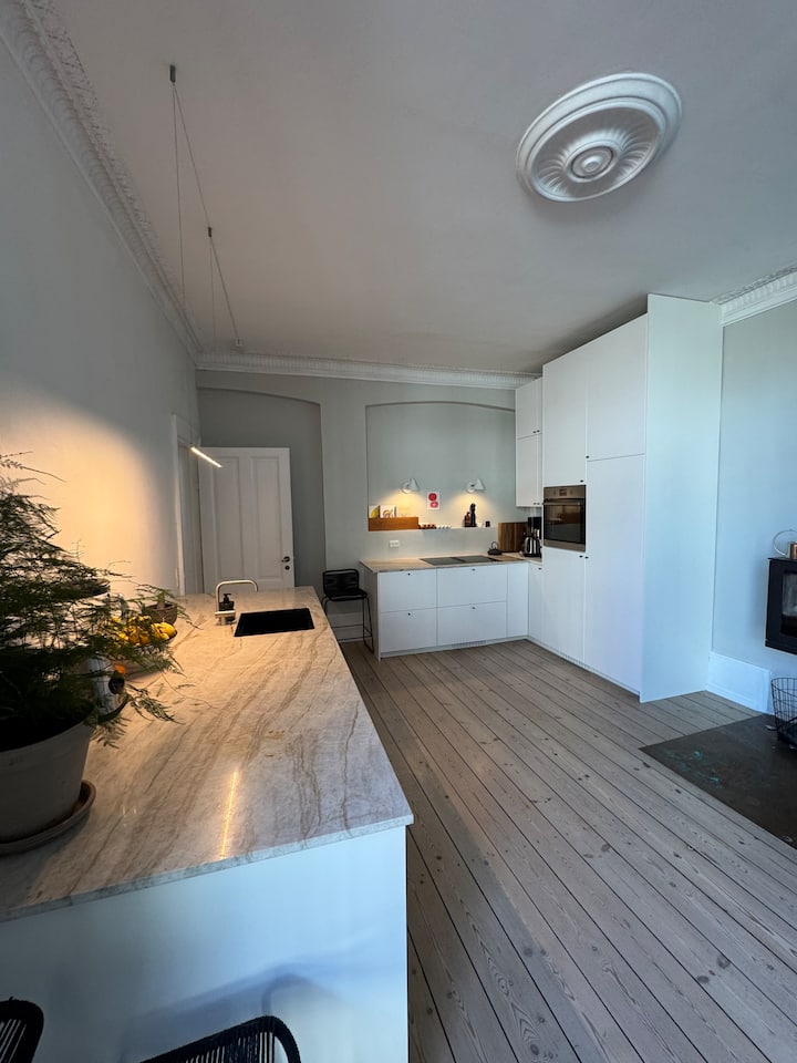 Large Family-friendly Apartment With Balcony - Kopenhagen