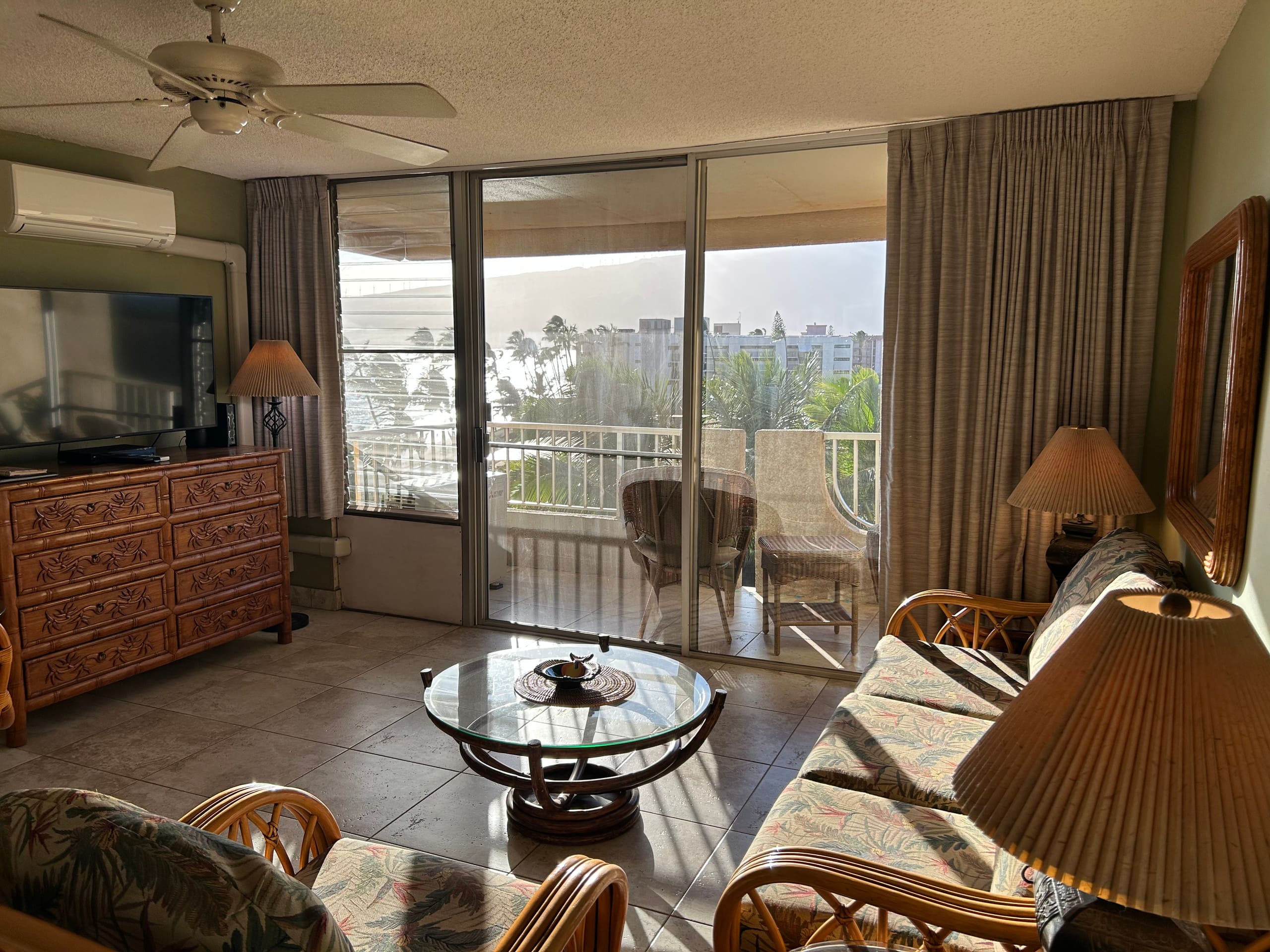 Condo in Kihei · ★4.93 · 1 bedroom · 3 beds · 2 baths - Image 2