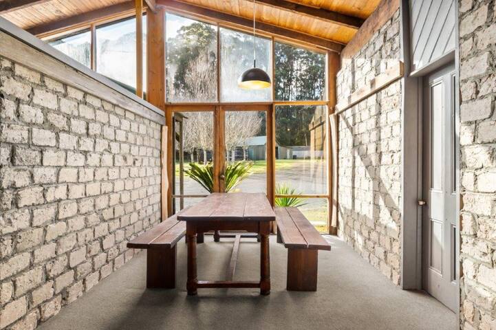 Otway Homestead Lorne gallery image 3