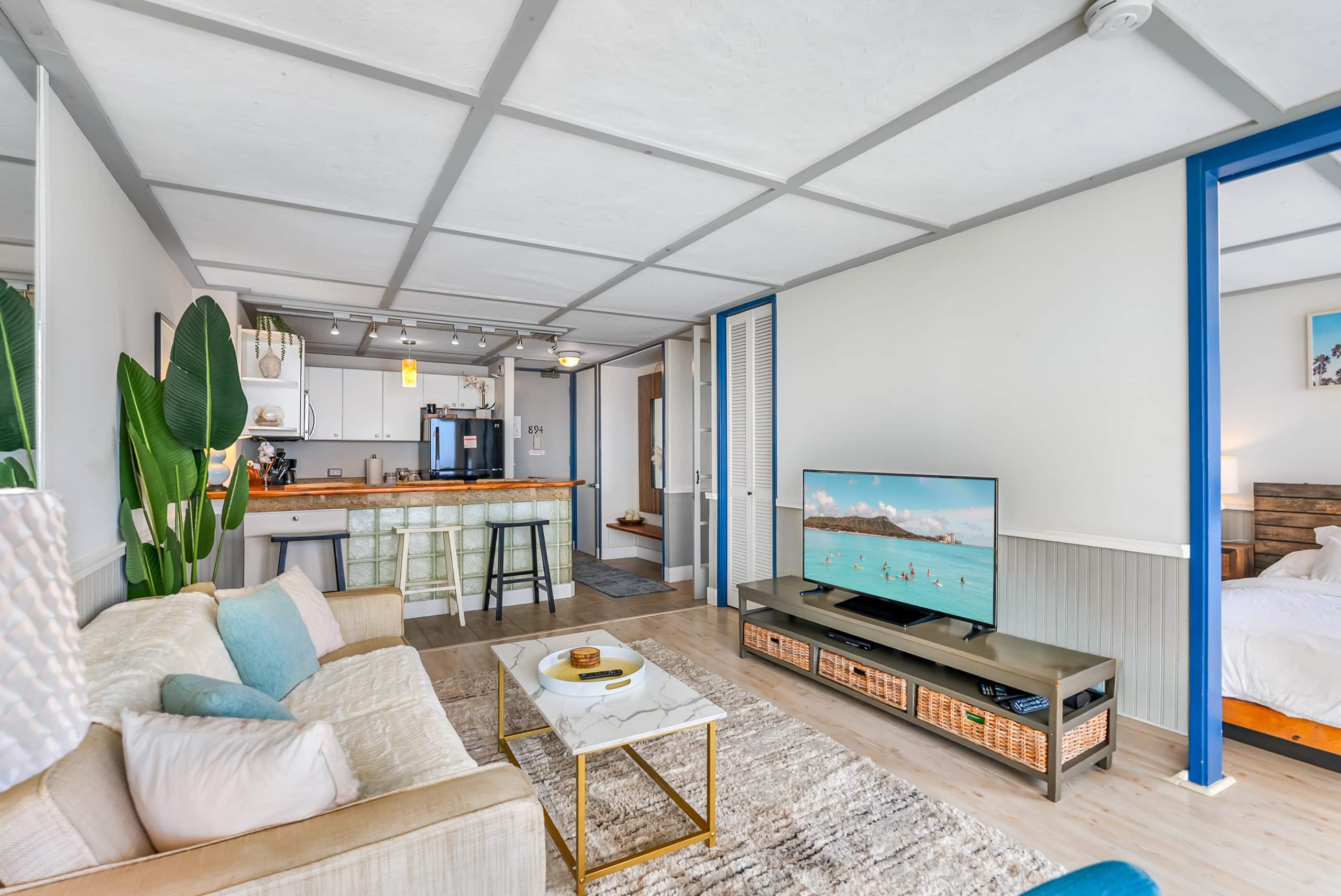 The Lanikai Loft of Waikiki - Photo 9