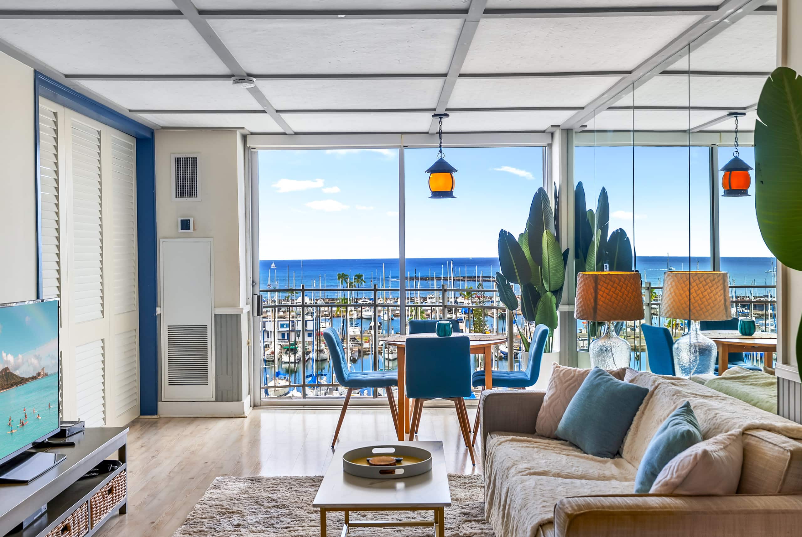 The Lanikai Loft of Waikiki - Main photo