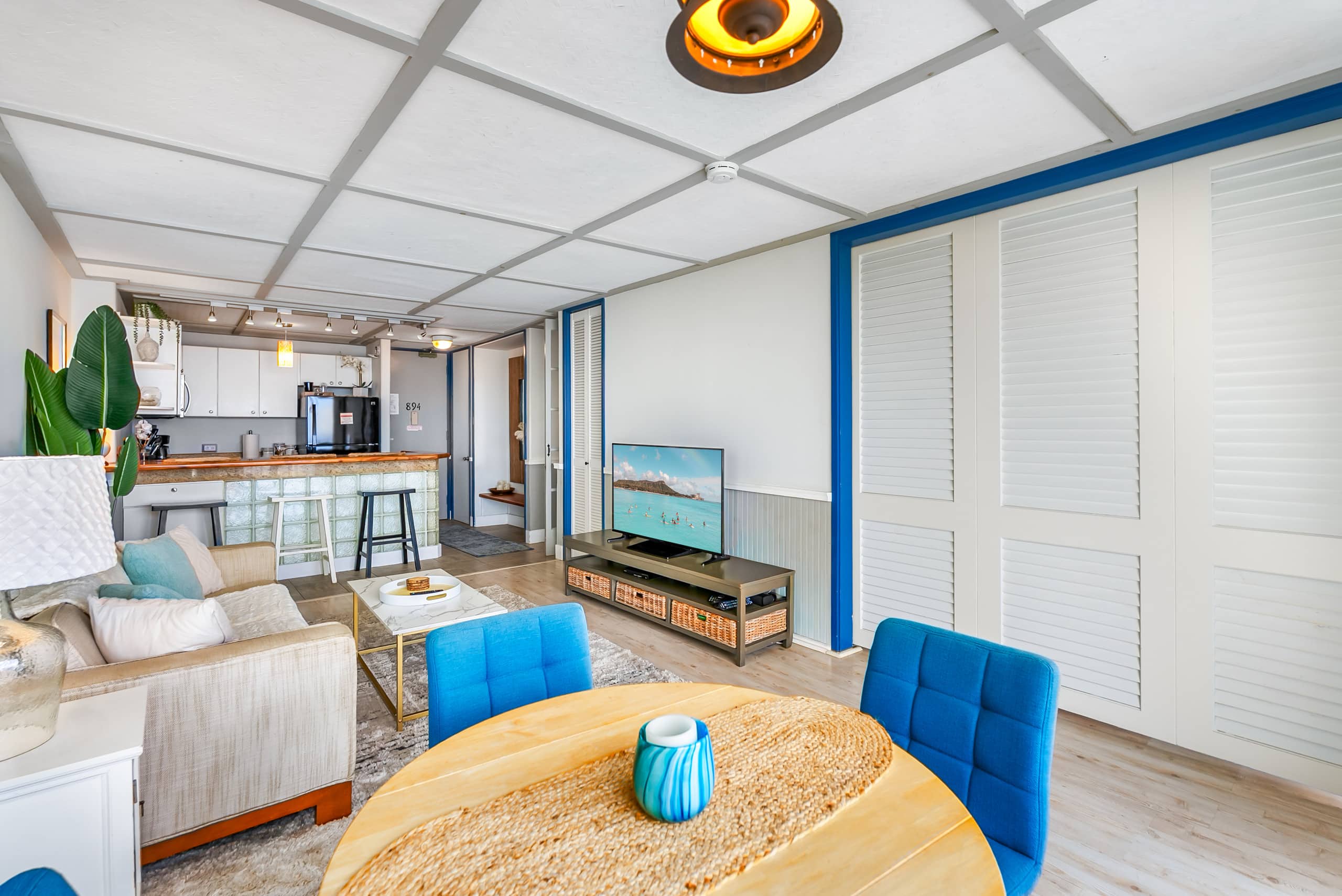 The Lanikai Loft of Waikiki - Photo 6