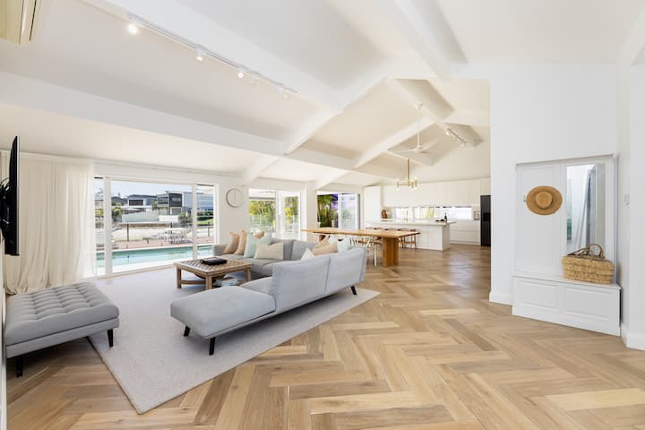 The Cypress House - Nerang