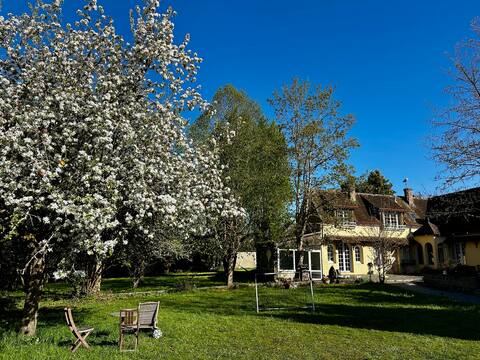 Le Perche, a peaceful haven in a green setting