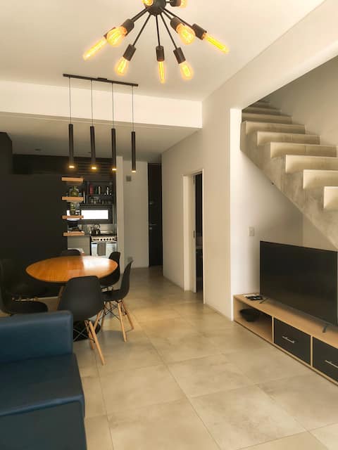 Top Airbnb: Happy Horse en Comuna 6