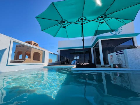 Aquamarine House with a private pool and 360 views