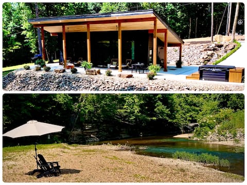 New! Coral Ridge on Indian Creek-A Couples Getaway