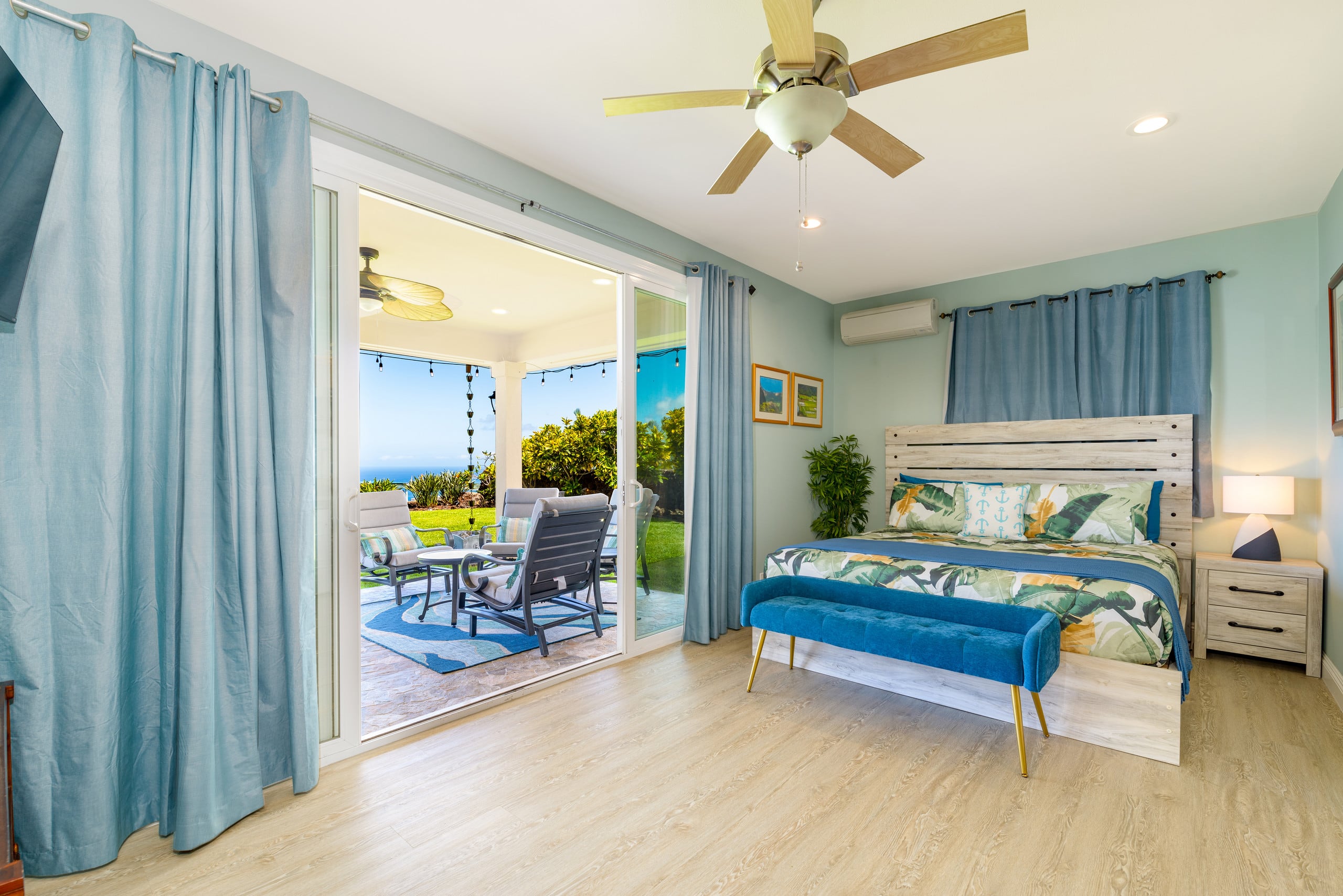Home in Kailua-Kona · ★4.97 · 8 bedrooms · 9 beds · 6.5 baths - Image 50