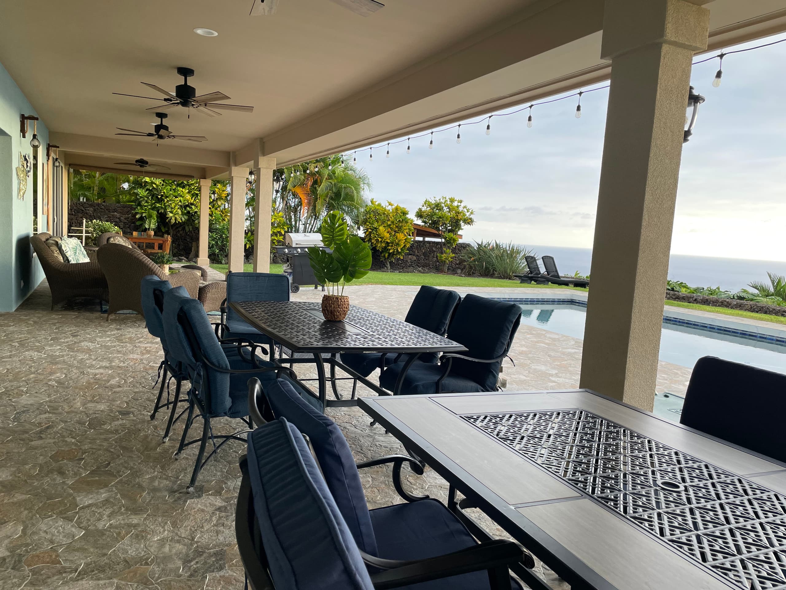 Home in Kailua-Kona · ★4.97 · 8 bedrooms · 9 beds · 6.5 baths - Image 88