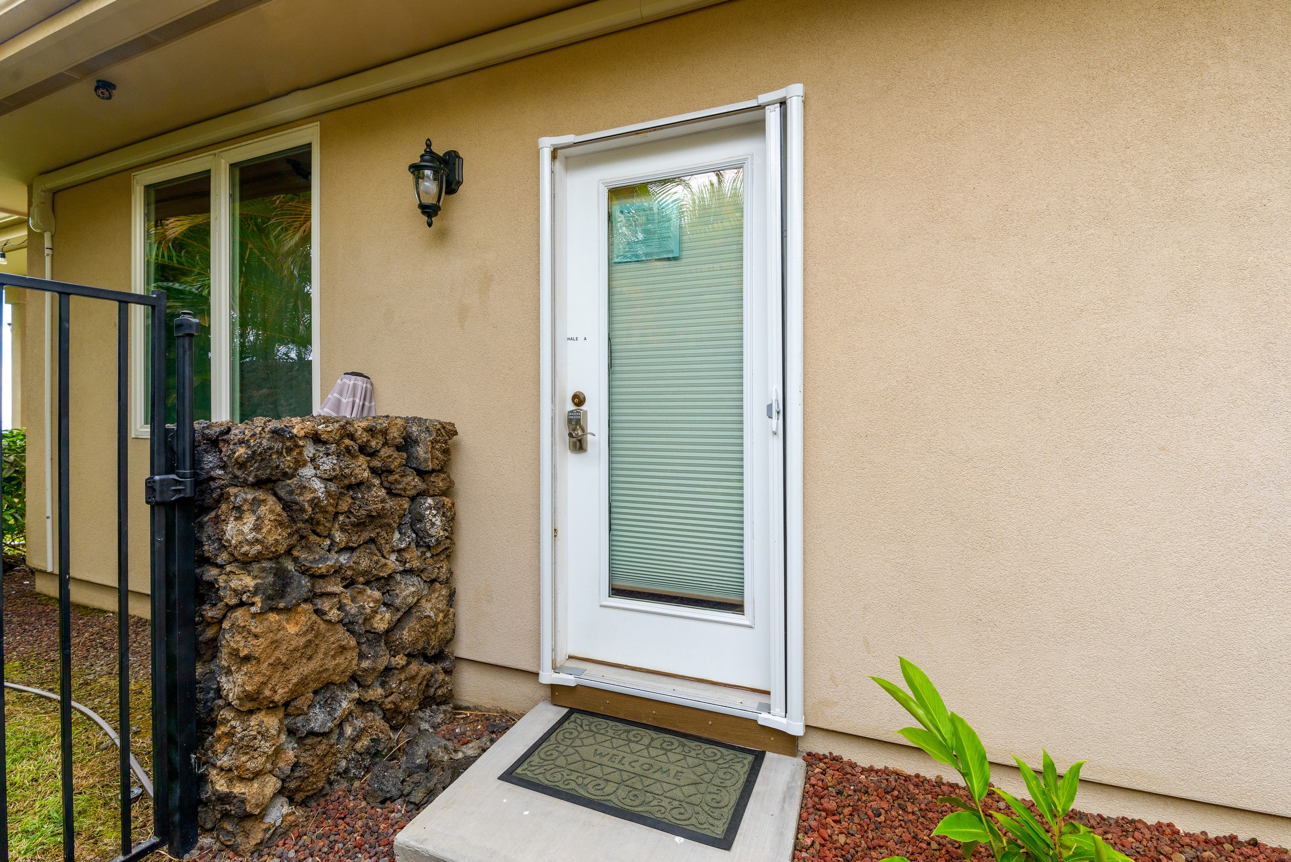 Home in Kailua-Kona · ★4.97 · 8 bedrooms · 9 beds · 6.5 baths - Image 63