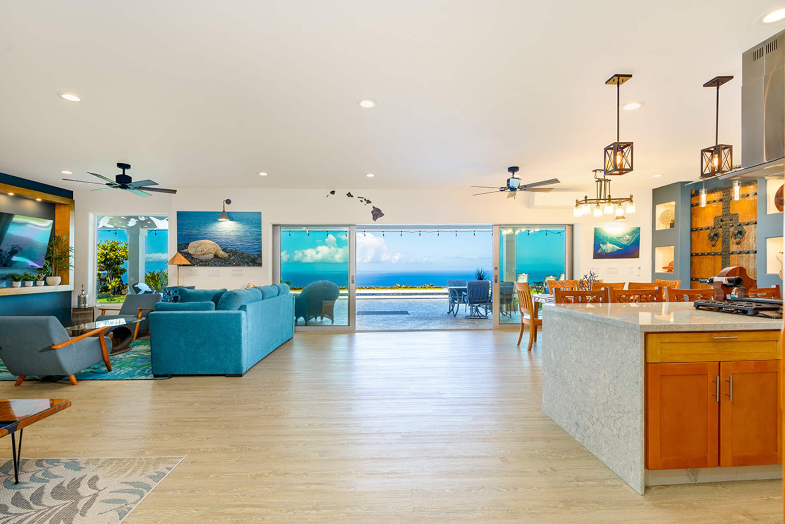 Home in Kailua-Kona · ★4.97 · 8 bedrooms · 9 beds · 6.5 baths - Image 21