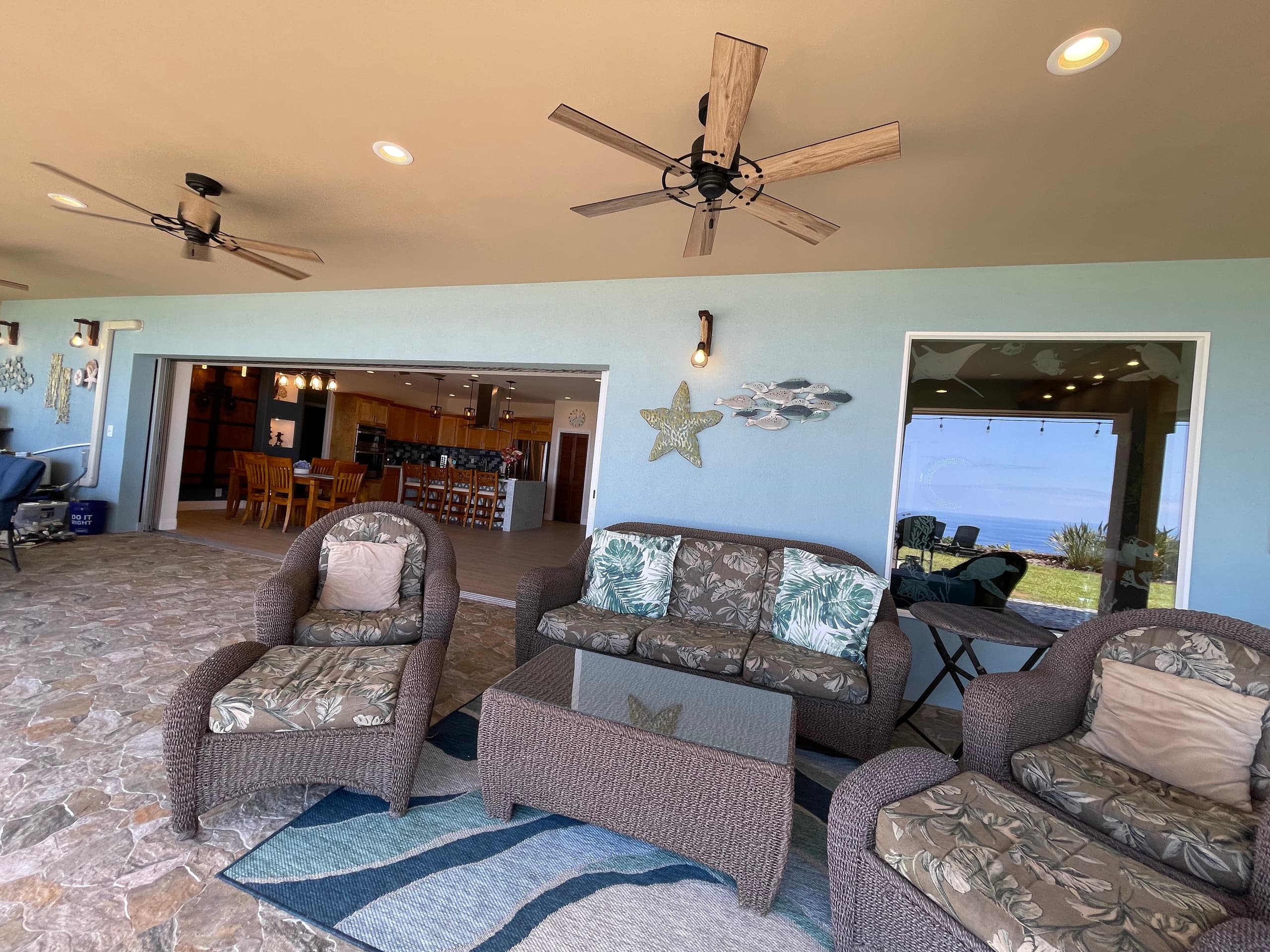 Home in Kailua-Kona · ★4.97 · 8 bedrooms · 9 beds · 6.5 baths - Image 90
