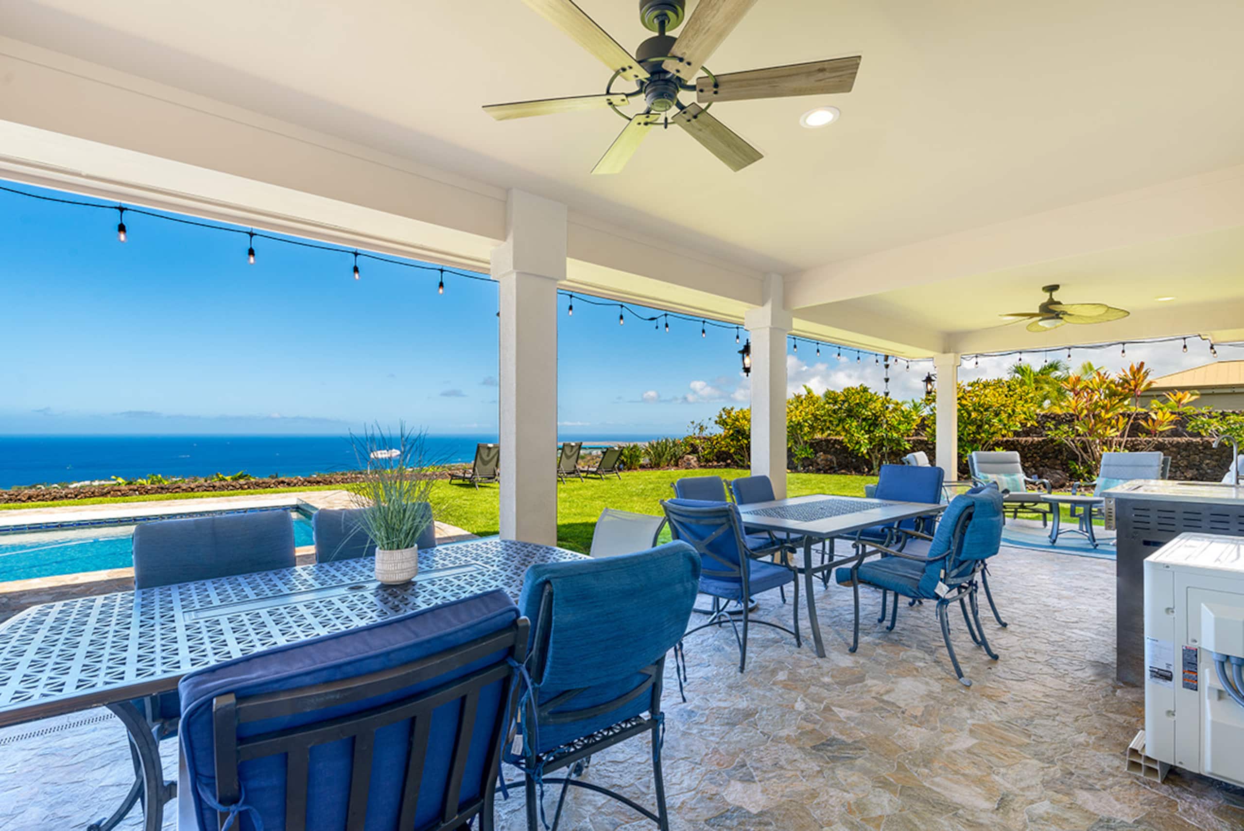 Home in Kailua-Kona · ★4.97 · 8 bedrooms · 9 beds · 6.5 baths - Image 105