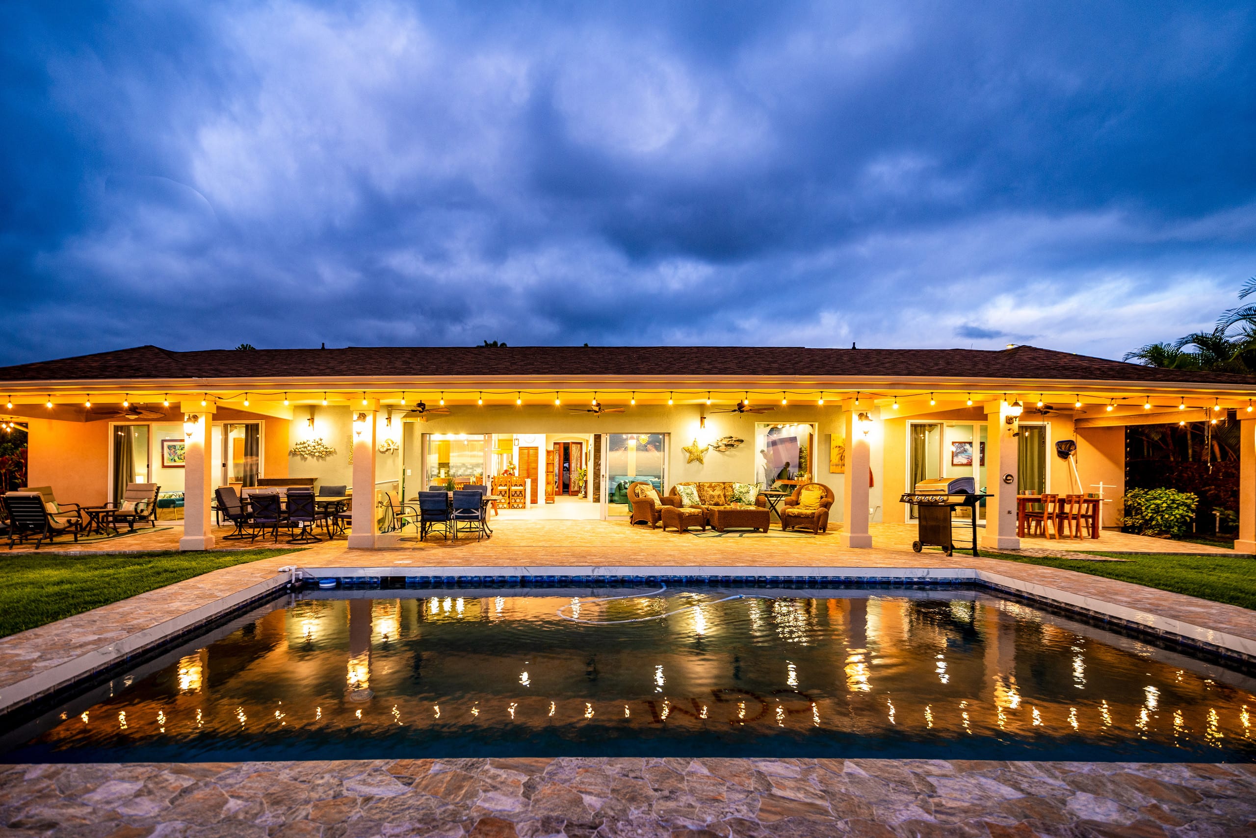 Home in Kailua-Kona · ★4.97 · 8 bedrooms · 9 beds · 6.5 baths - Image 2