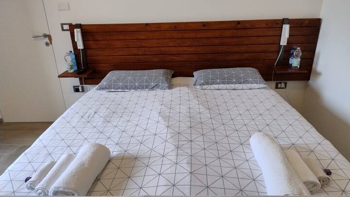 Camera matrimoniale e due individuali o 4 individuali 