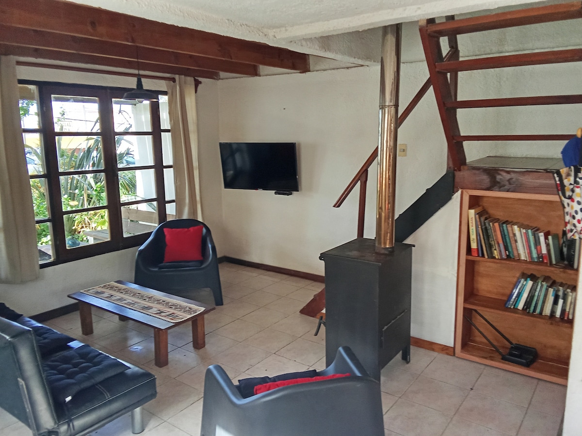 Annonce Airbnb populaire: Cabin near the sea à La Aguada   Costa Azul