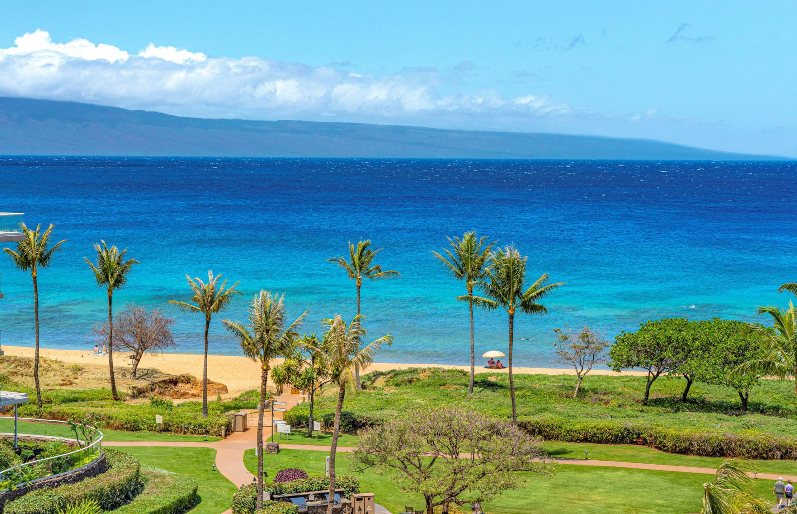 Condo in Lahaina · ★4.75 · 2 bedrooms · 3 beds · 2 baths - Image 4