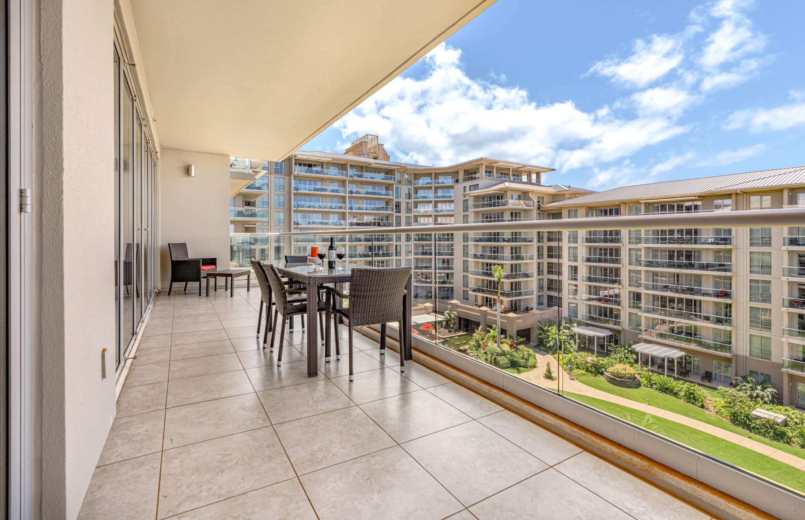Condo in Lahaina · ★4.75 · 2 bedrooms · 3 beds · 2 baths - Image 17