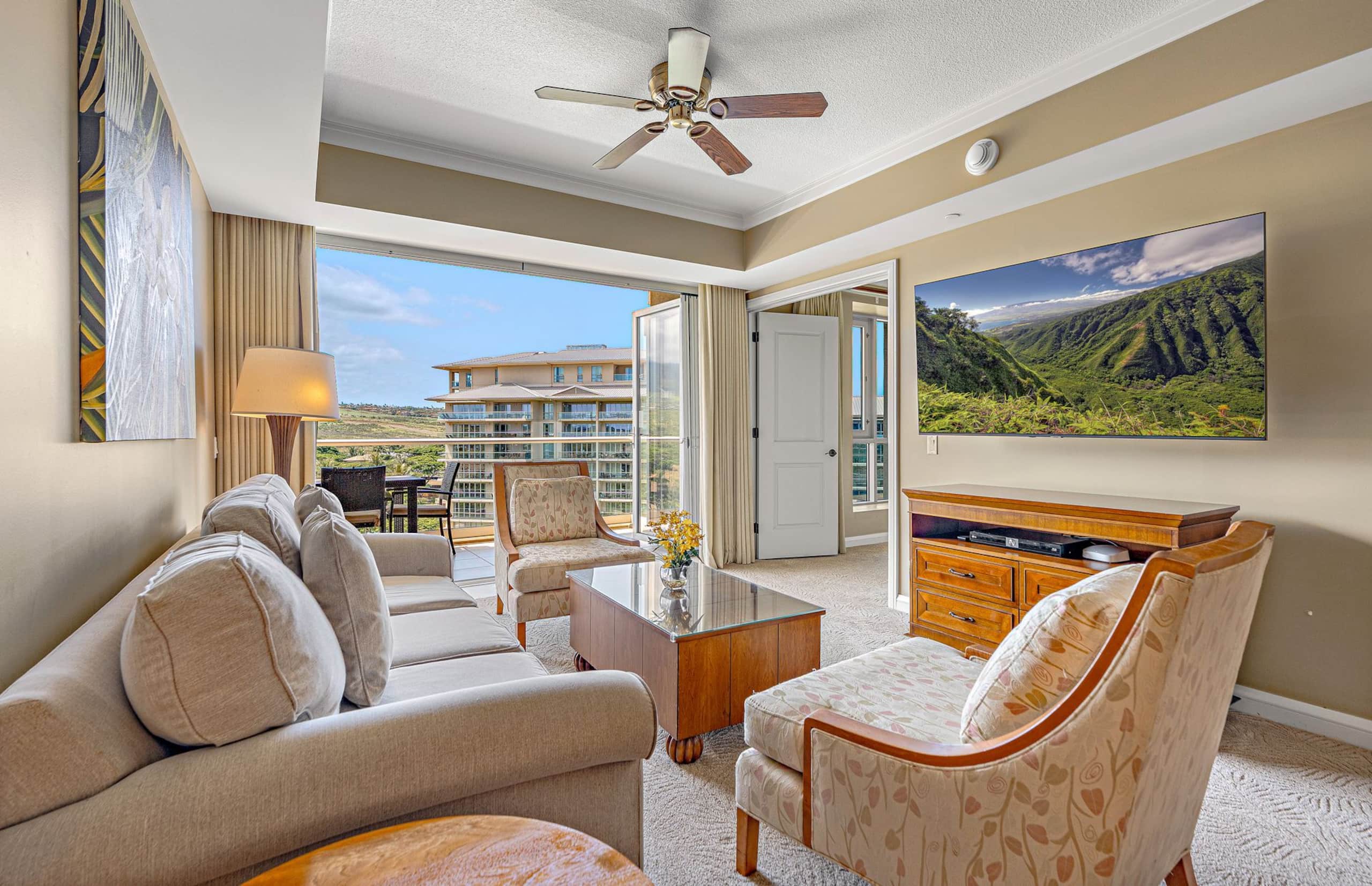 Condo in Lahaina · ★4.94 · 2 bedrooms · 3 beds · 1 bath - Image 8