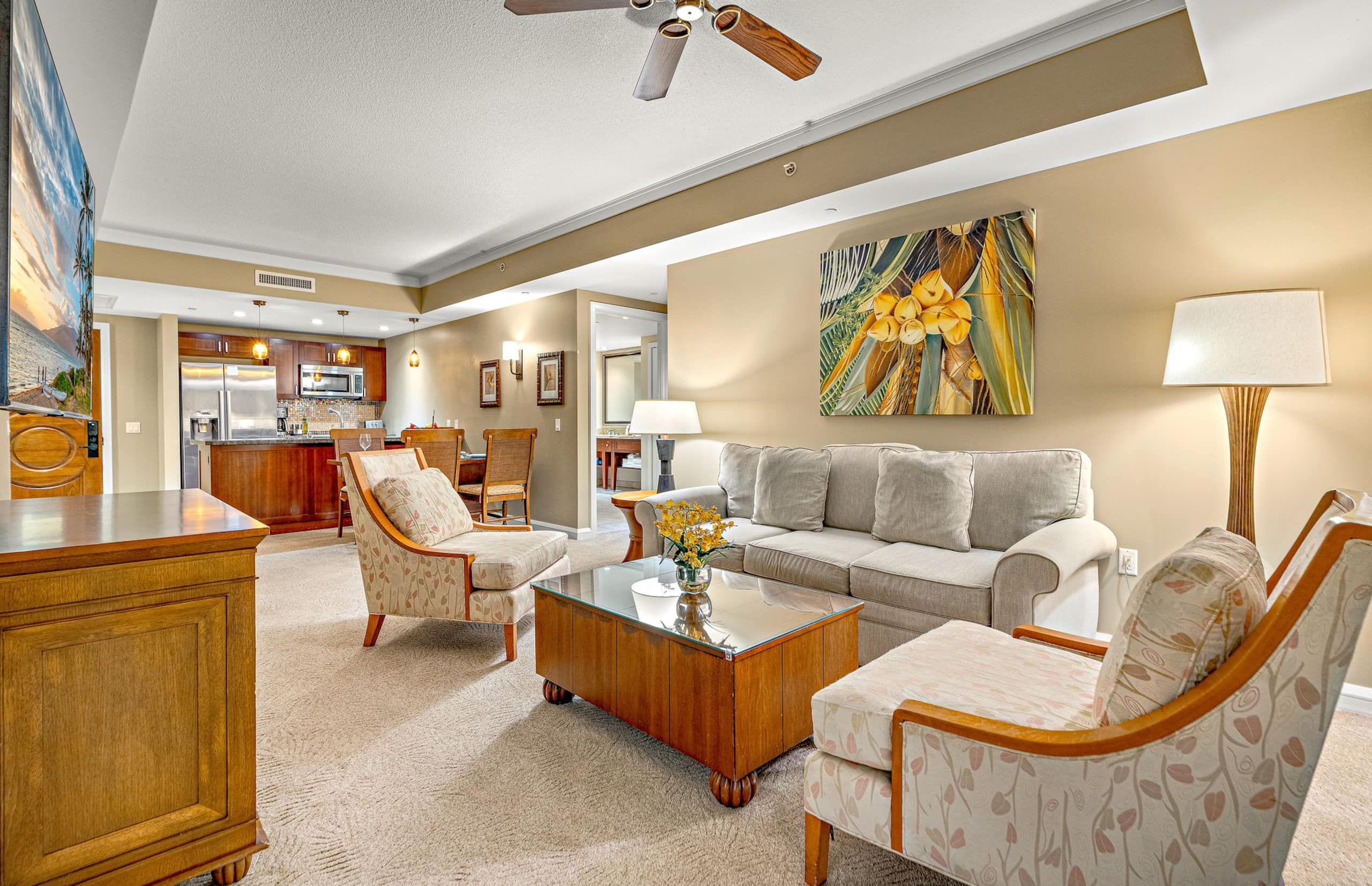 Condo in Lahaina · ★4.94 · 2 bedrooms · 3 beds · 1 bath - Image 11